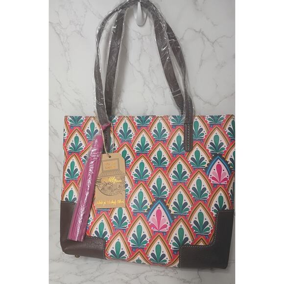 CATCHFLY STUDIO Handbags - CATCHFLY STUDIO XL Tote or Laptop Bag w/ Pink Tassle - NEW